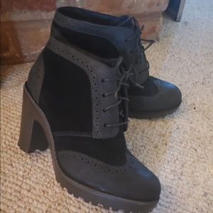 Sperry Emory Black Bootie Heels